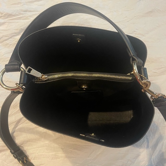 Coach Mollie Bucket Bag With Matching Wallet And Key Fob In Signature Canvas - Picture 3 of 5
